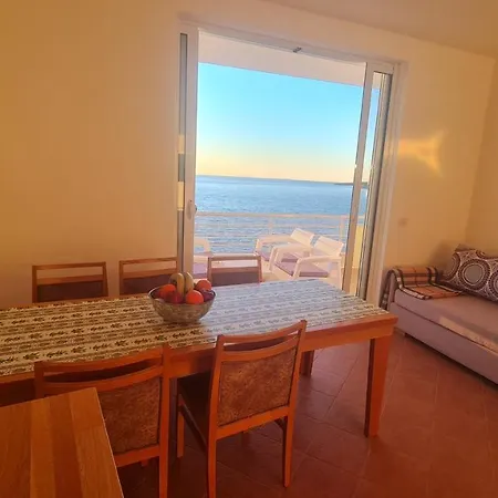 Barracuda View Sarandë