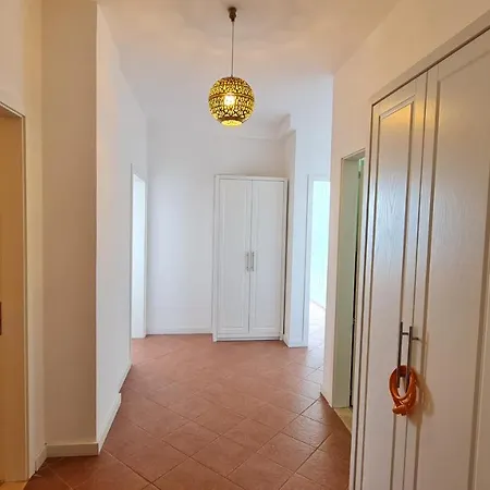 Barracuda Apartment Sarandë