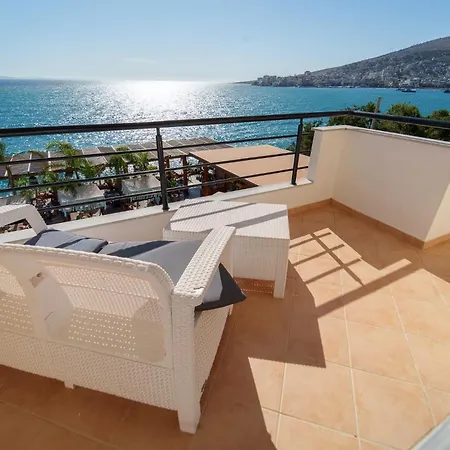 Barracuda View Apartment *